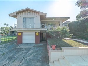 5 Bed House in Briardene