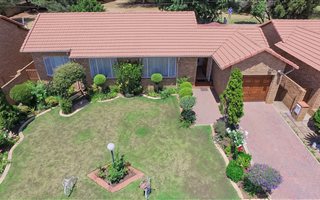 2 Bedroom Cluster in The Hill