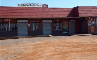 364 m² Retail Space in New Hanover