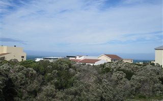 620 m² Land available in Kleinbaai