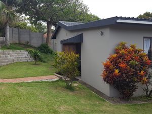 1 Bed Garden Cottage in Uvongo