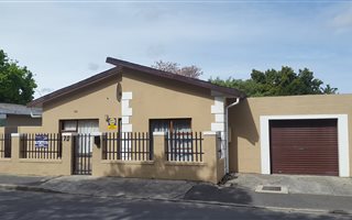 5 Bedroom House in Fairfield Estate