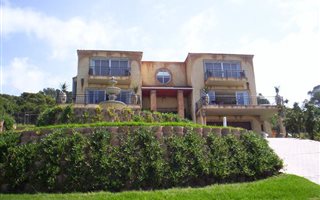 1.8 ha Smallholding in Deer Park
