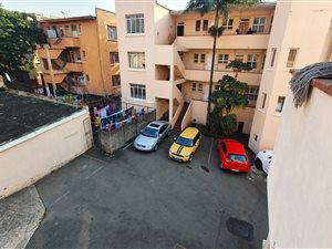 1.5 Bed Apartment in Bulwer