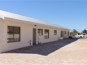 3 ha Farm in Elandsfontein