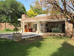 3 Bed House in Lonehill