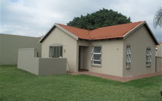 2 Bedroom House in Brits