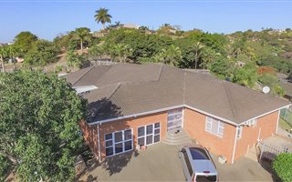 5 Bedroom Townhouse in Amanzimtoti
