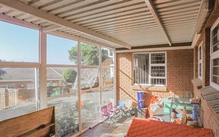 5 Bedroom Townhouse in Amanzimtoti