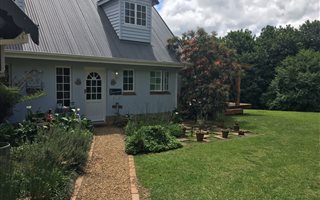 5 Bedroom House in Hilton