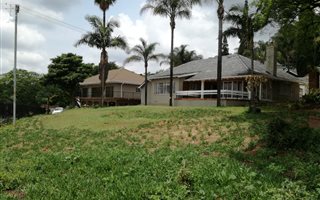 6 Bedroom House in Waterkloof