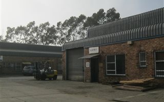 195 m² Industrial space in Benoni South