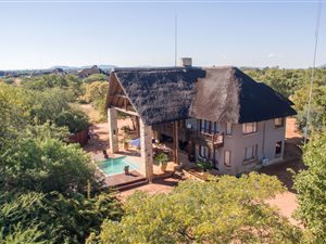 4 Bed House in Zebula Golf Estate