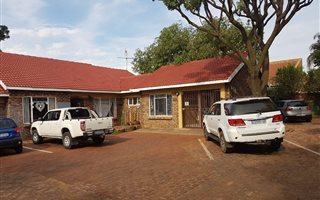 200 m² Commercial space in The Willows