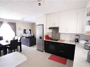 3 Bed House in Sharon Park