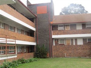 2 Bed Apartment in Three Rivers
