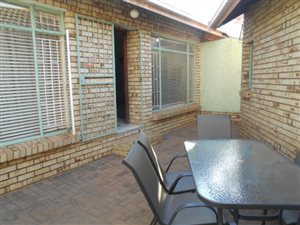 2 Bed Townhouse in Vanderbijlpark CW3