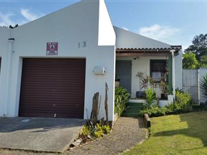 3 Bed House in Amalinda