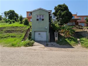 3 Bed House in Newlands East