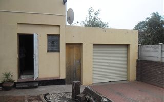 3 Bedroom Duplex in New Park