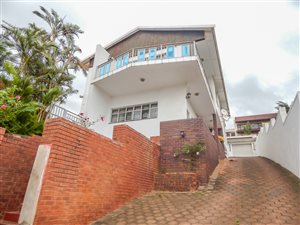 3 Bed House in Clare Hills