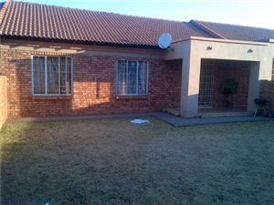 3 Bedroom Simplex in Eco Park