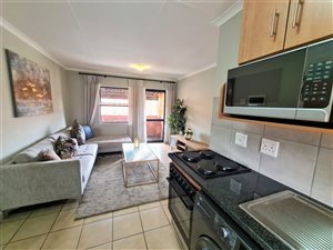 2 Bed Apartment in Alrode