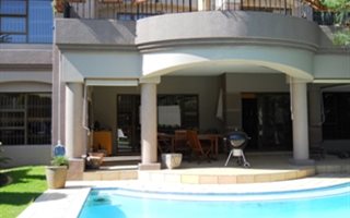 4 Bedroom Cluster in Bedfordview