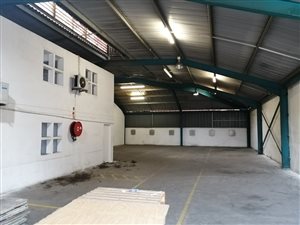 422 m² Commercial space in Briardene
