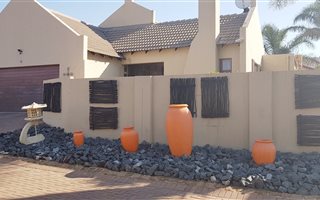 3 Bedroom Townhouse in Pinehaven