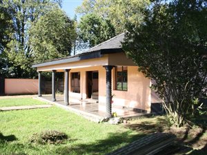 4 Bedroom House in Glencoe