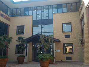350 m² Commercial space in Weltevreden Park