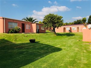 2 Bed Townhouse in Naturena