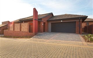 2 Bedroom House in North Riding