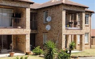 2 Bedroom Apartment in Halfway Gardens