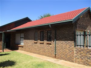 3 Bed House in Sophiatown