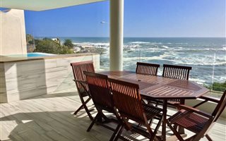 3 Bedroom Apartment in Camps Bay