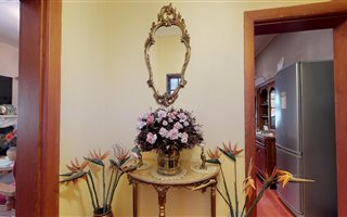 4 Bedroom House in Paglande
