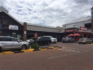 402 m² Retail Space in Ferndale