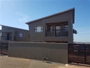 3 Bed House in Grove End