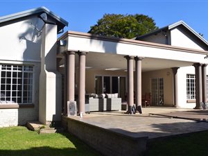 3 Bed House in Waterkloof