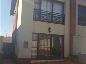 2 Bed Townhouse in Pretorius Park