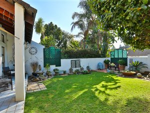 3 Bed Townhouse in Bryanston