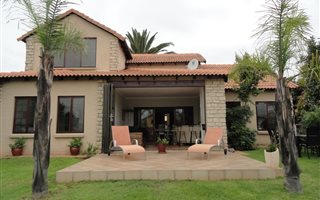 3 Bedroom Townhouse in The Coves