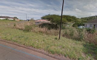 659 m² Land available in Umkumbaan