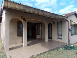 3 Bed House in Bluff