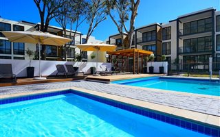 3 Bedroom Apartment in Paardevlei