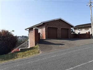 3 Bed House in Umhlatuzana