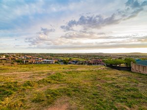 752 m² Land available in Eagle Canyon Golf Estate
