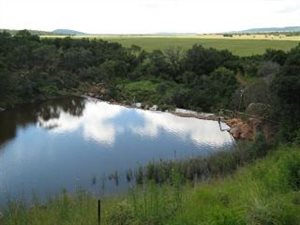 16903 ha Land available in Modimolle